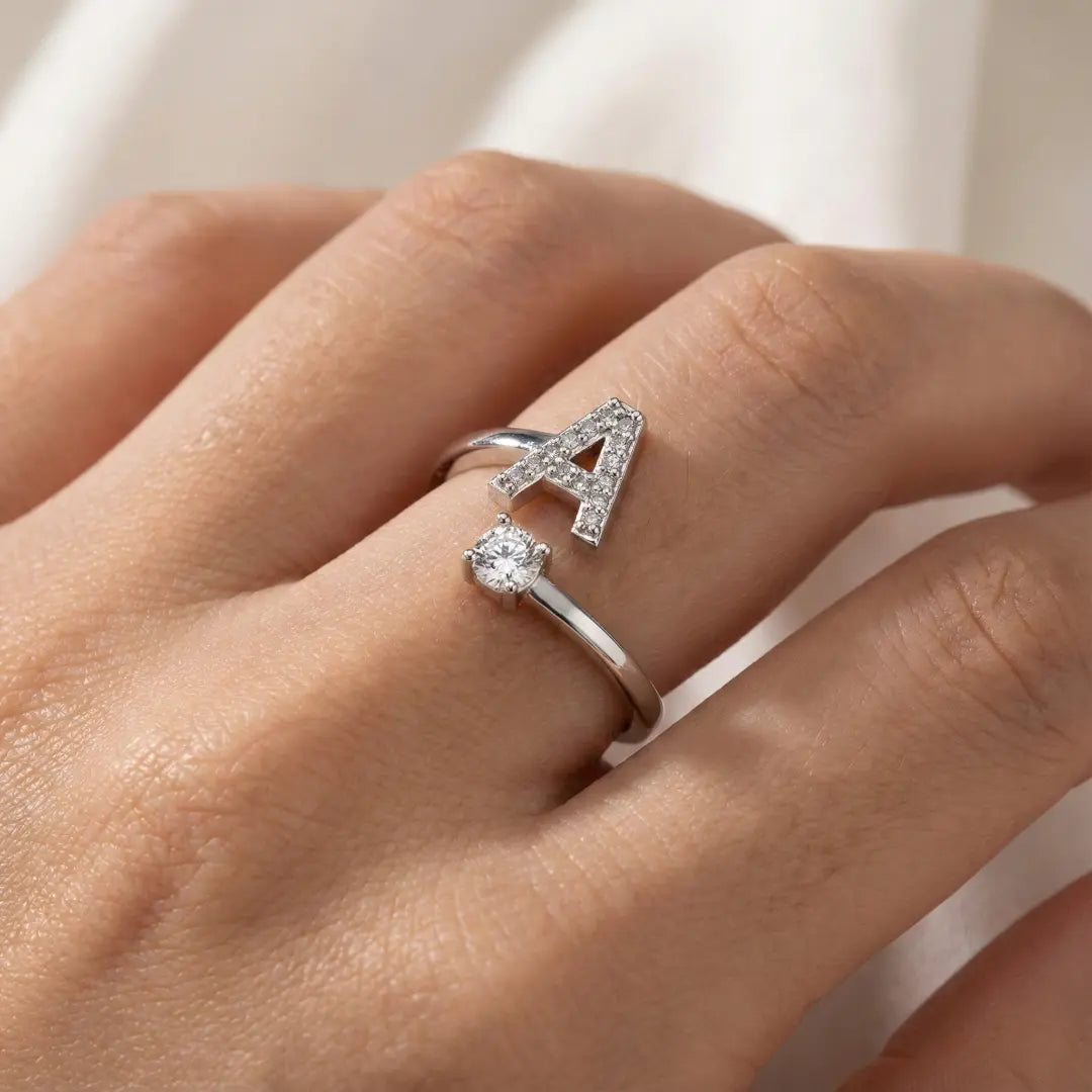 Bague Initiale Zirconium