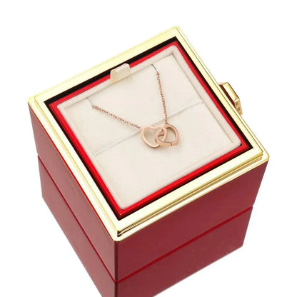 Coffret Rose Éternelle avec Collier Gravé et Rose Naturelle Préservée