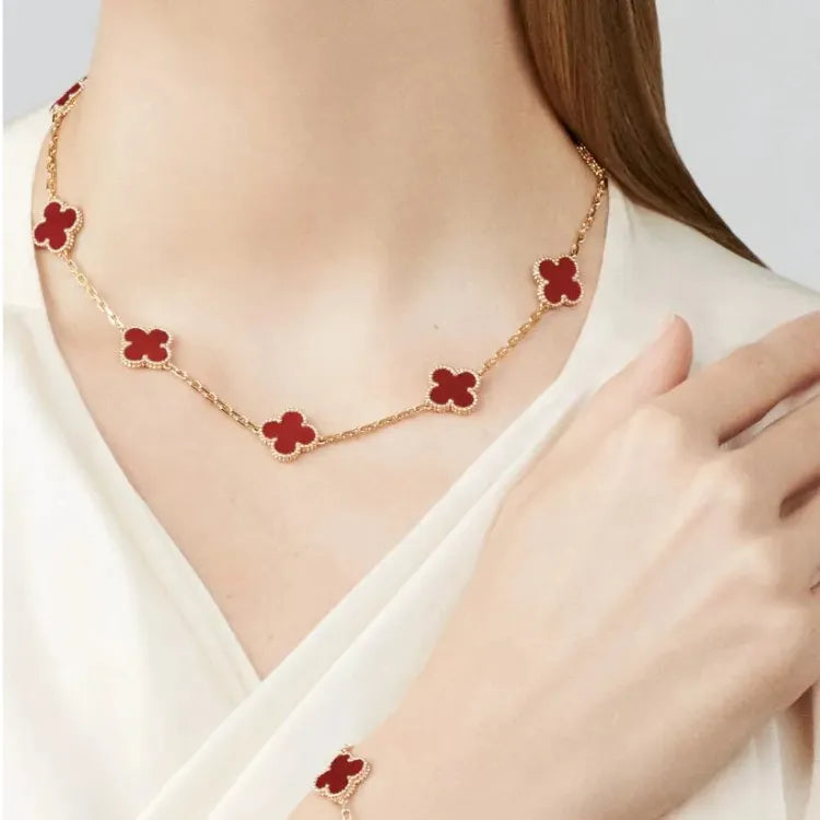 Collier Pendentif Trèfle Élégance